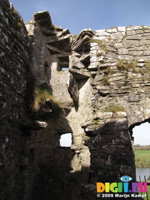 SX03242 Remains of spiral staircase in Carew castle